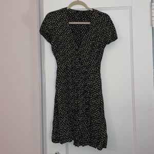 VGUC Madewell size 00 BUTTON-WRAP DRESS IN PLAYGROUND POSIES